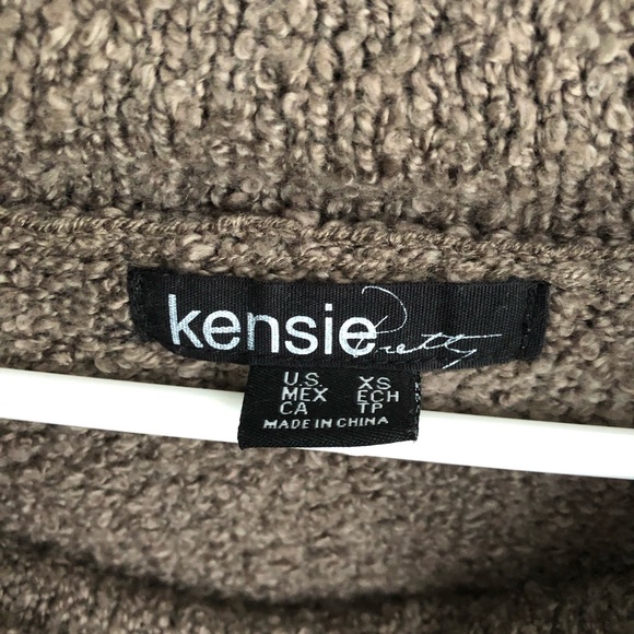 Kenzie - Picture 4 of 5